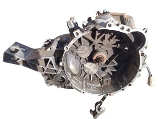 КПП механическая (МКПП) Volvo V70 2 поколение 2002, 2.4 л., TDi, дизель, 1023678