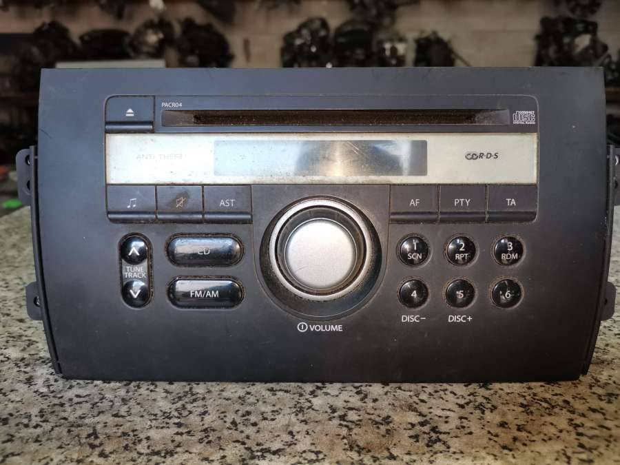 магнитола Suzuki SX4 1 поколение 2006, 1.6 л., i, бензин, хетчбэк 5 дв. - фото №1