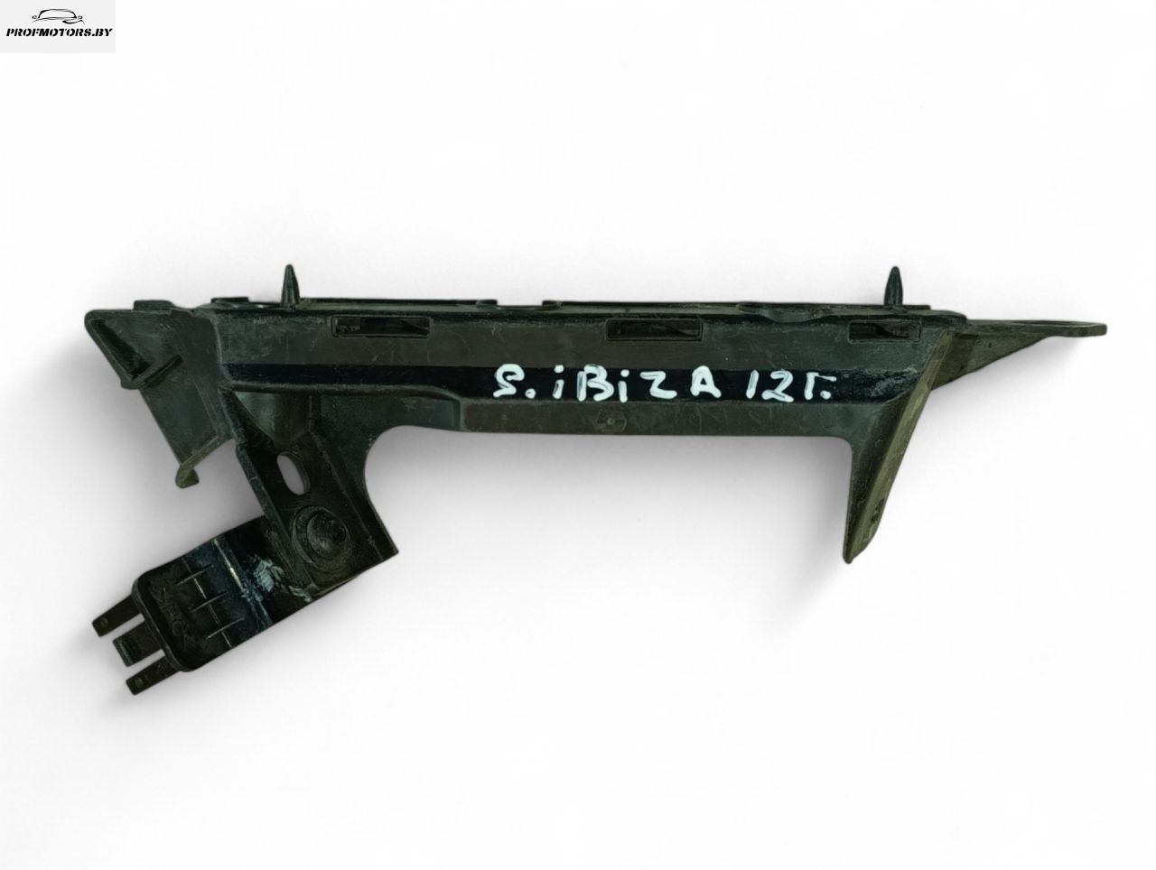 крепление бампера SEAT Ibiza 4 поколение 2012 - фото №1