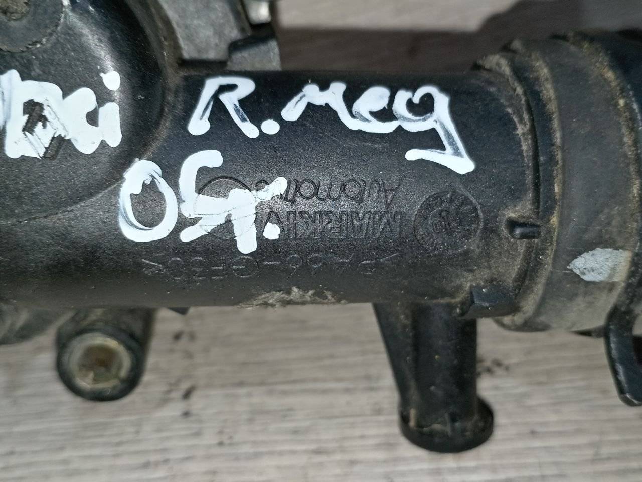 корпус термостата Renault Megane 2 поколение 2005, DCi, DCi - фото №1