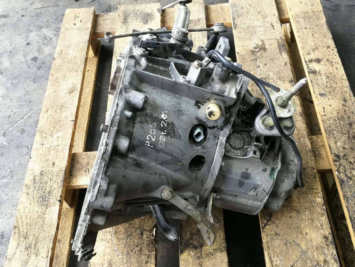 КПП механическая (МКПП) Peugeot 206 1 поколение 2002, 2.0 л., i, бензин, 20DM16 - фото №1