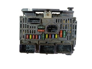 блок предохранителей Peugeot 407 1 поколение 2004, 2.0 л., дизель, BSM-L01-00