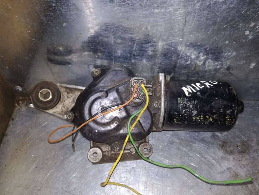 моторчик передних стеклоочистителей (дворников) Nissan Micra 3 поколение (K12) 2005, 1.5 л., дизель, хетчбэк 5 дв. - фото №1