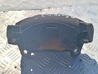 суппорт передний правый Renault Scenic 2 поколение 2004