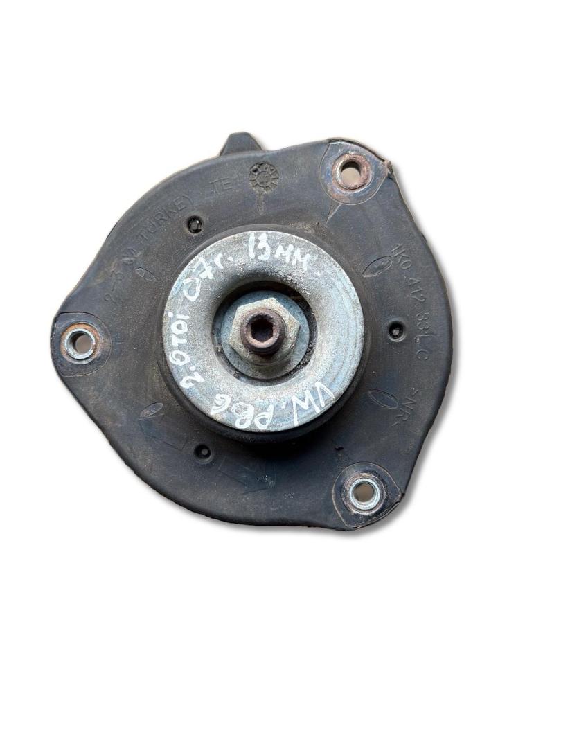 стойка передняя левая Volkswagen Passat B6 2007, 824904002055 - фото №1