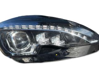 фара правая Peugeot 308 2 поколение [рестайлинг] 2018, 030128723203