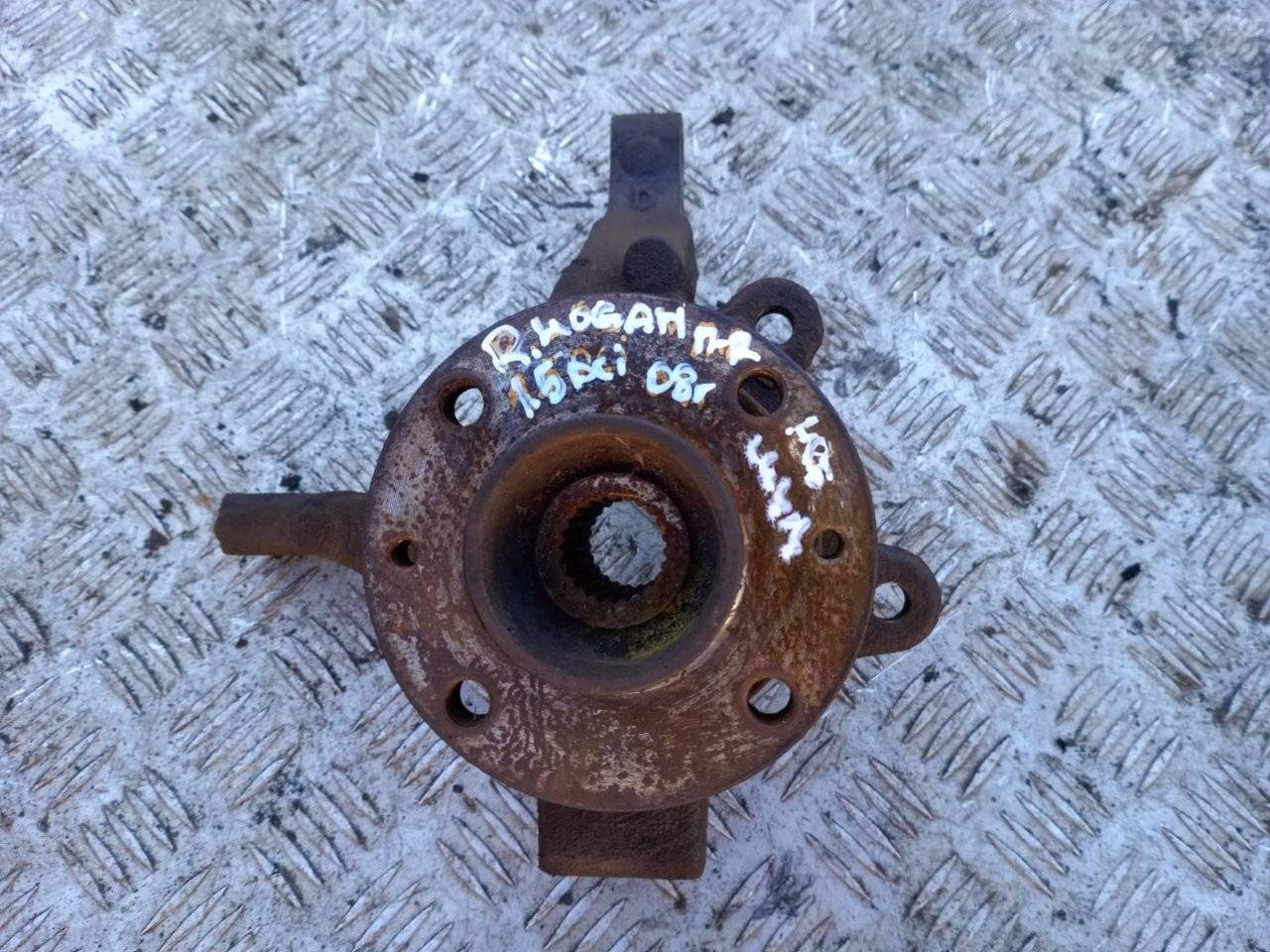 ступица передняя правая Renault Logan 1 поколение 2008 - фото №1
