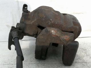 суппорт передний правый SEAT Alhambra 1 поколение [рестайлинг] 2003