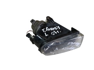 фара противотуманная левая Toyota Avensis 1 поколение (T220) [рестайлинг] 2002