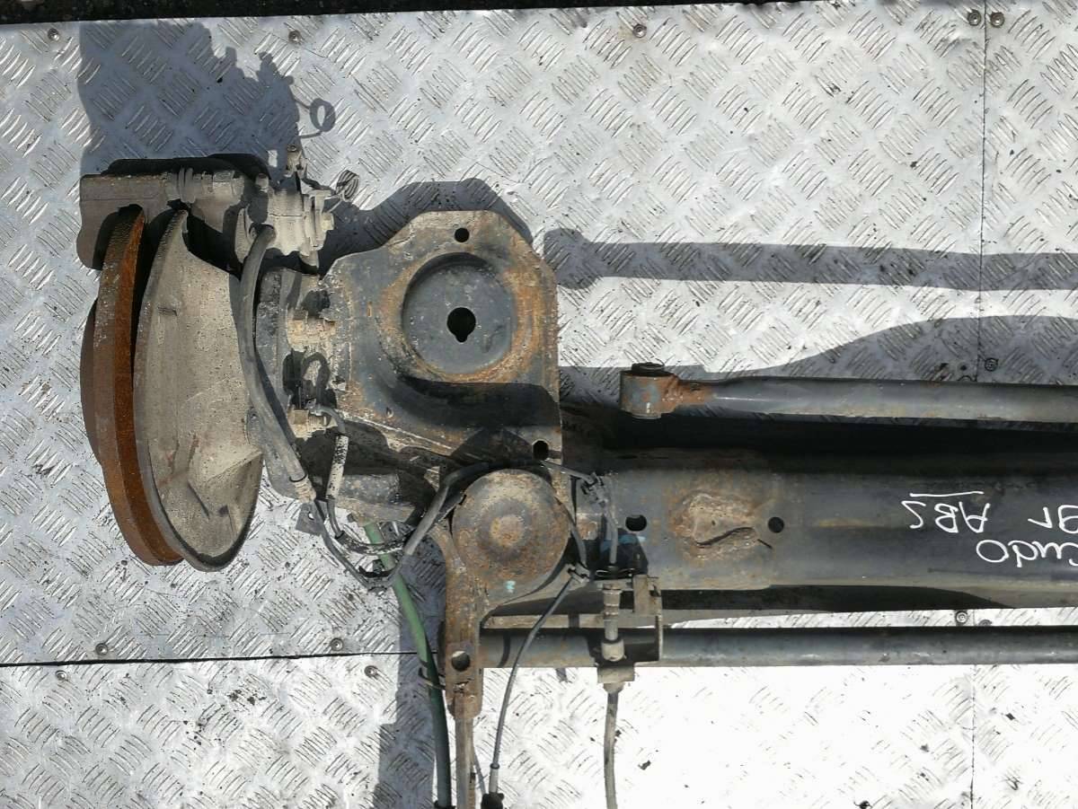 балка подвески задняя Fiat Scudo 2 поколение 2009 - фото №1