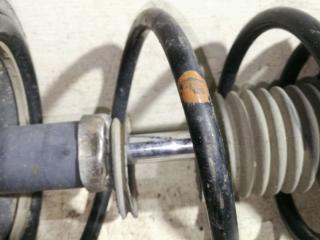 стойка передняя левая Toyota RAV4 2 поколение (XA20) 2003