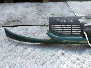 решетка радиатора Peugeot 206 1 поколение 2002