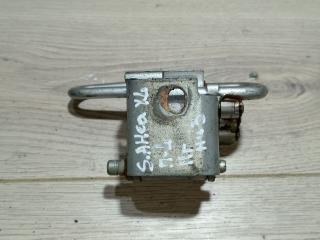 петля двери SEAT Altea 1 поколение [рестайлинг] 2011