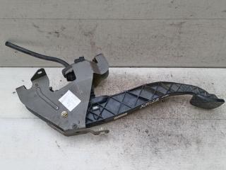 педаль сцепления Volkswagen Transporter T5 2005