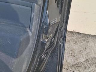 дверь передняя правая Renault Sandero 1 поколение 2010