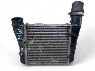 интеркулер Audi A4 B6 2006, 2.0 л., дизель