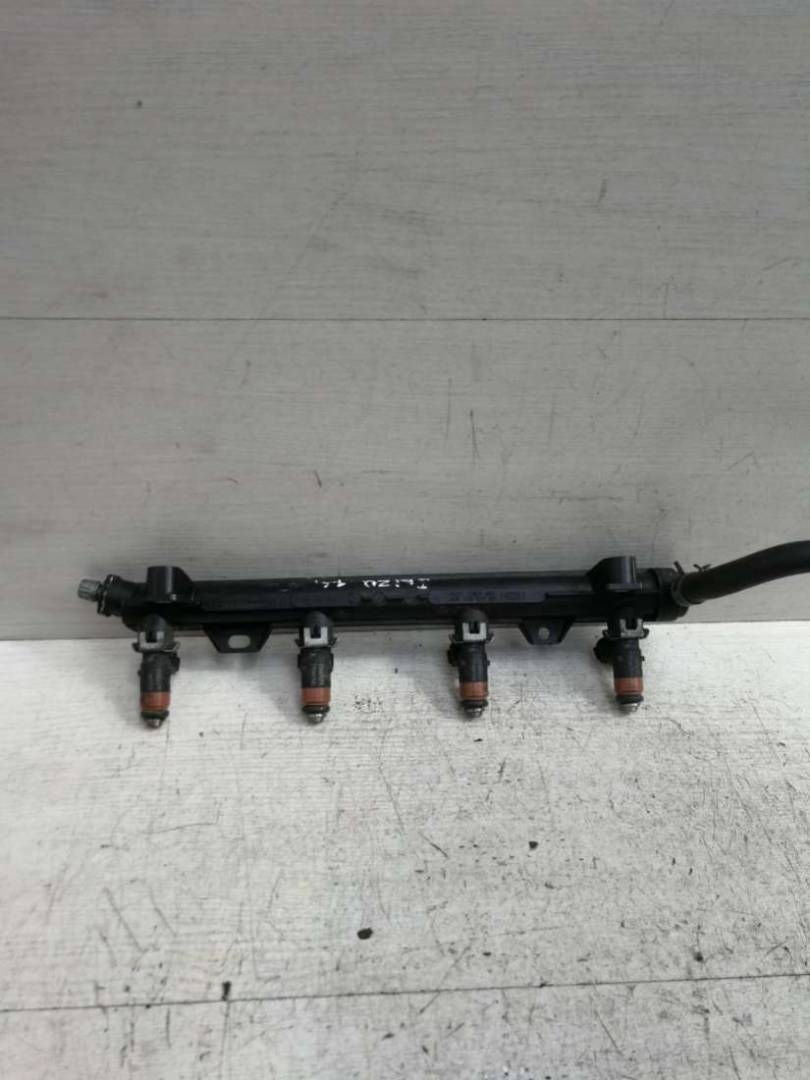 форсунка SEAT Ibiza 2 поколение 1998, 1.4 л., i, бензин - фото №1