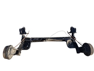 балка подвески задняя Renault Duster 1 поколение 2010