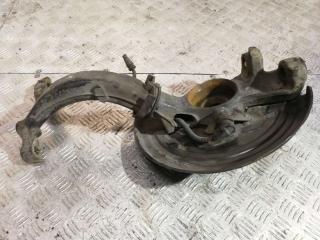 ступица передняя правая Volkswagen Passat B5 2000