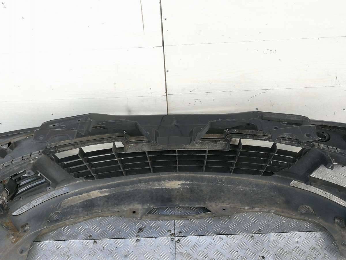 бампер передний Lancia Delta 3 поколение 2010 - фото №1