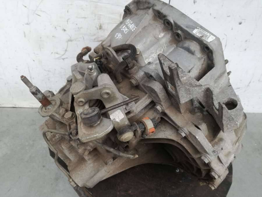 КПП механическая (МКПП) Renault Megane 2 поколение 2004, 1.9 л., дизель, хетчбэк 5 дв. - фото №1