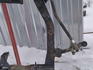 балка подвески передняя (подрамник) Kia Carnival 1 поколение [рестайлинг] 2004