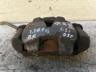 суппорт передний правый Toyota Yaris XP9 2005