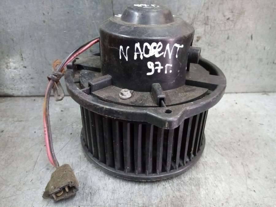 моторчик печки Hyundai Accent 1 поколение (X3) 1995, 1.5 л., бензин, купе - фото №1