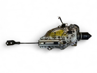 моторчик (насос) подъема крышки багажника (3-5 двери) Lexus RX 2 поколение 2004