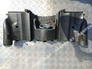 корпус воздушного фильтра Mercedes-Benz S-Класс W220 2001