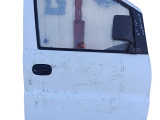 дверь передняя правая Hyundai H-1 Starex 2001