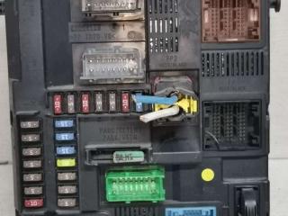 блок предохранителей Peugeot 208 1 поколение 2013, 1.2 л., бензин