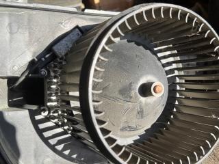 моторчик печки Peugeot 807 1 поколение 2003