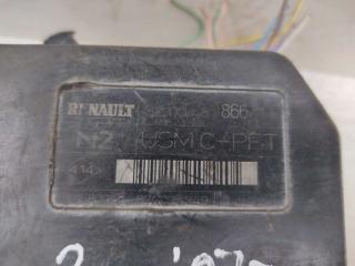 блок предохранителей Renault Megane 2 поколение [рестайлинг] 2007