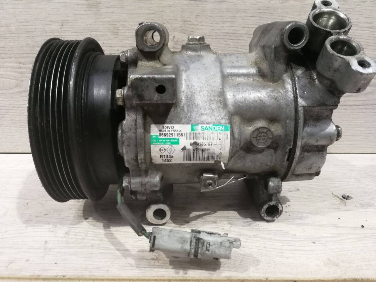 компрессор кондиционера Renault Modus 1 поколение 2005, DCi, DCi - фото №1