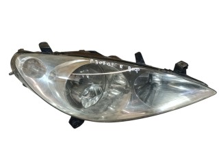 фара правая Peugeot 307 1 поколение 2004