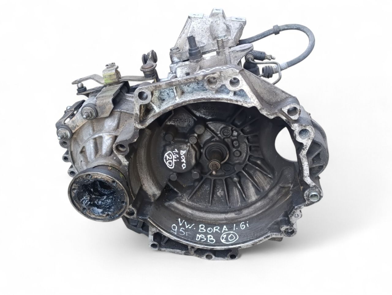 КПП механическая (МКПП) Volkswagen Bora 1 поколение 1998, 1.6 л., бензин, DSB - фото №1