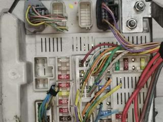 блок предохранителей Renault Scenic 2 поколение [рестайлинг] 2007