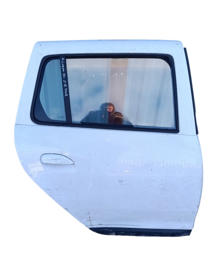 дверь задняя правая Renault Logan 2 поколение 2012, универсал - фото №1