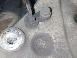 ступица передняя правая Mercedes-Benz SLK-Класс R172 2012