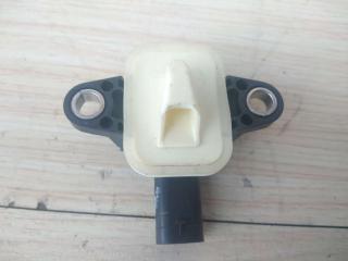 датчик удара Audi A8 D4/4H [рестайлинг] 2014, 4.0 л., бензин, седан, 4H0955557