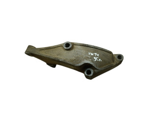 кронштейн (крепление) Volkswagen Transporter T4 1995, 02B409905P