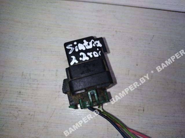 реле (прочие) Opel Sintra 1 поколение 1998, 2.2 л., TD, дизель - фото №1