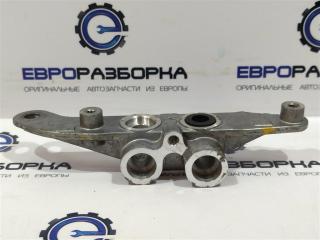 фланец (тройник) системы охлаждения Bentley Continental GT 2 поколение [рестайлинг] 2017, 4.0 л., бензин, АКПП, полный привод, правый руль, 3W0317341