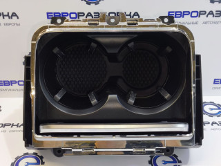 подстаканник Bentley Continental GT 3 поколение 2023, 4.0 л., CVD, бензин, АКПП, 63 / o31 красный, купе, полный привод, правый руль, 36A862533, 3SA862533R