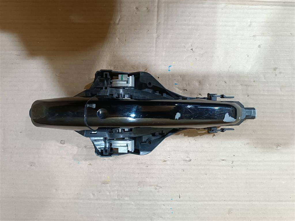 ручка наружная Land Rover Discovery Sport 1 поколение L550 2017, 2.0 л., дизель, АКПП, передний привод, FK72224A82AA, LR070988 - фото №1