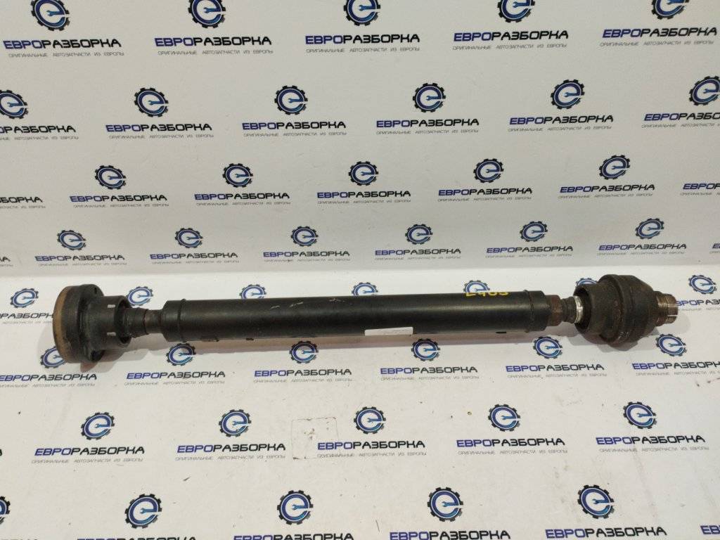 карданный вал Land Rover Range Rover 4 поколение L405 2014, 4.4 л., дизель, АКПП, полный привод, правый руль, 26118090631, CPLA3219AA, CPLA3219AA, DPLA3219AA, HPLA3219AB, LR034513, LR057620, LR082562 - фото №1