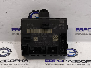 модуль управления двери Bentley Continental GT 3 поколение 2023, 4.0 л., CVD, бензин, АКПП, 63 / o31 красный, купе, полный привод, правый руль, 4M1959952J