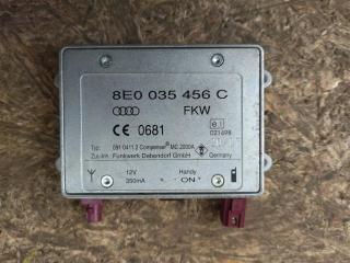 усилитель антенны Audi R8 42 420 2008, 4.2 л., TFSI, BYH, бензин, АКПП, купе, передний привод, 8E0035456, 8E0035456, 8E0035456A, 8E0035456C, 8E0035456D