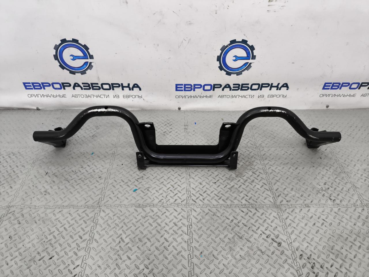 балка под радиатор Land Rover Range Rover Sport 2 поколение L494 2017, 3.0 л., дизель, АКПП, передний привод, HPLA8A316AE, HPLA8A316AF, LR081521 - фото №1